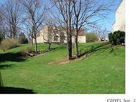 4th image of 404 White Heron Cir #404
