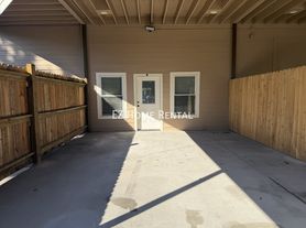 1014 Roxella St, Houston, TX