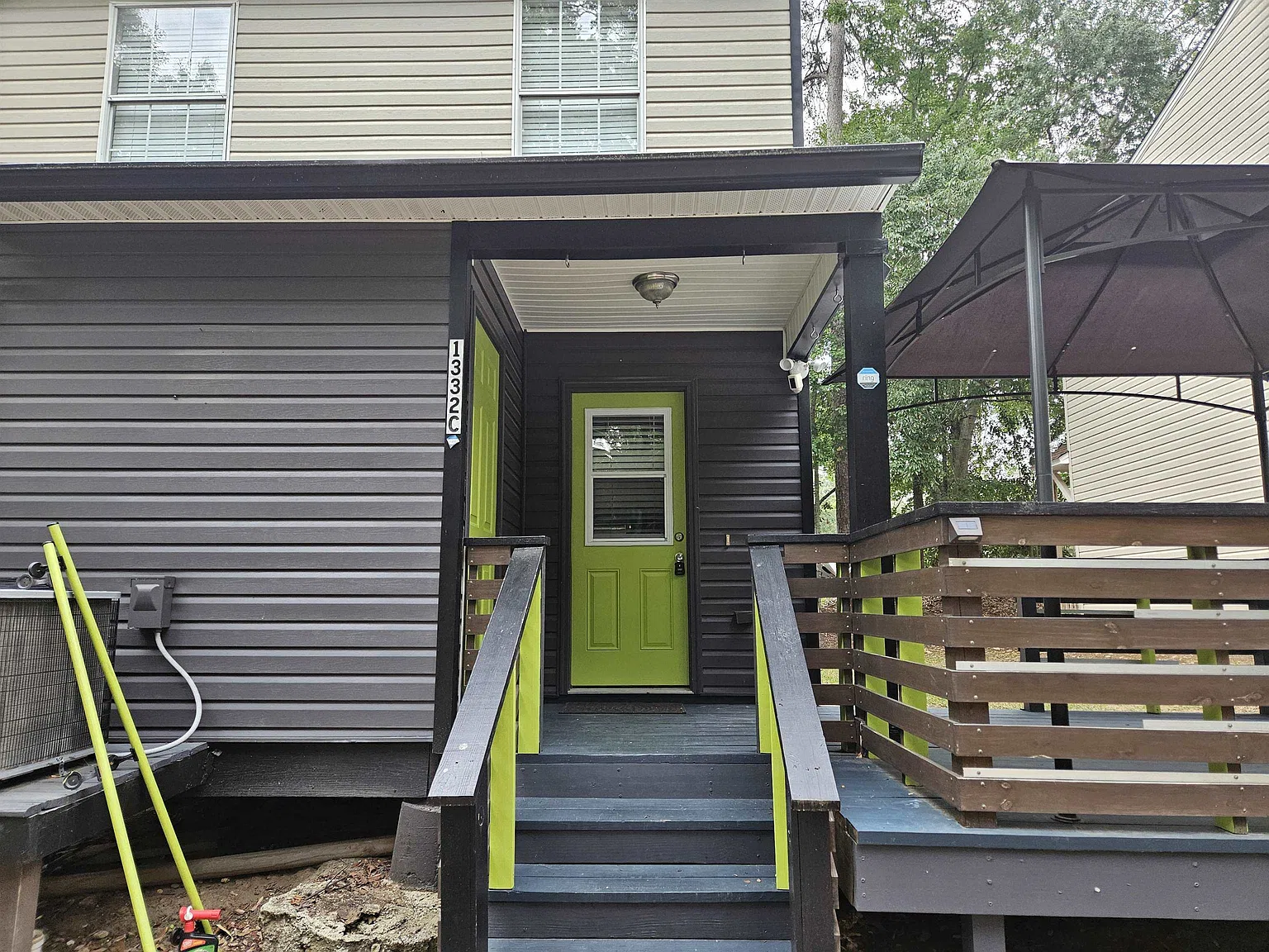 4 bed, 1280 sqft, $1,900 — Photo 2
