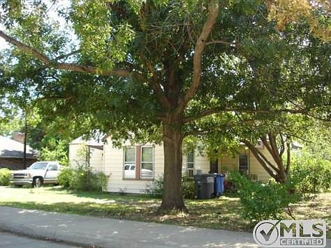 2nd image of 7589 Williams Ave