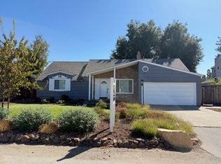 1502 Ben Roe Dr, Los Altos, CA 94024