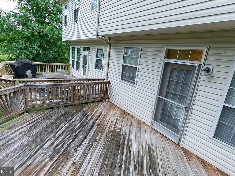 2403 Baikal Loop — Photo 40