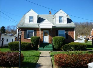 25 Berry Ave, Claysville, PA 15322