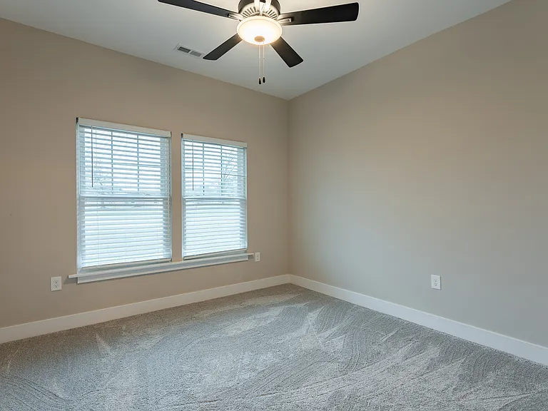 608 N Mill St #D30 — Photo 9