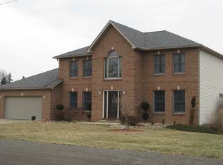 123 Jane Dr, Wellsburg, WV