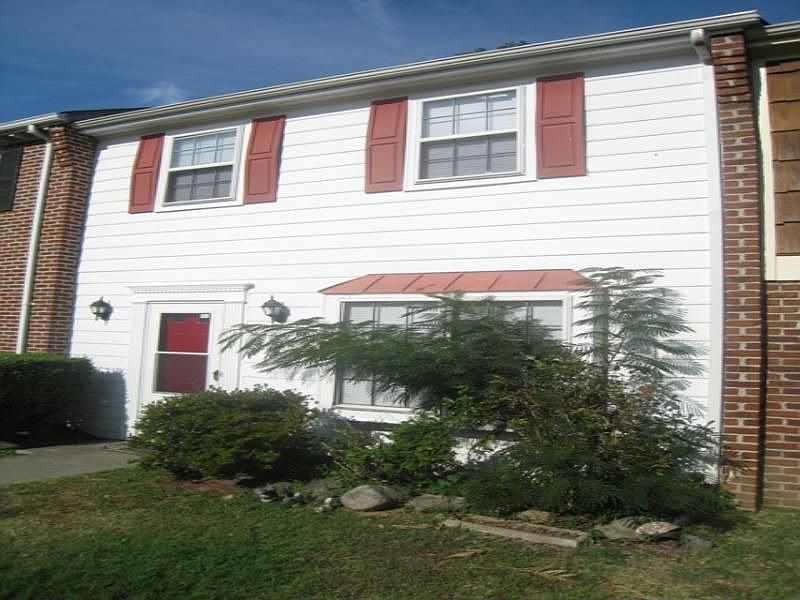 2nd image of 1638 Townwood Ct