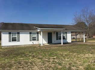 814 S Main St, Water Valley, MS 38965