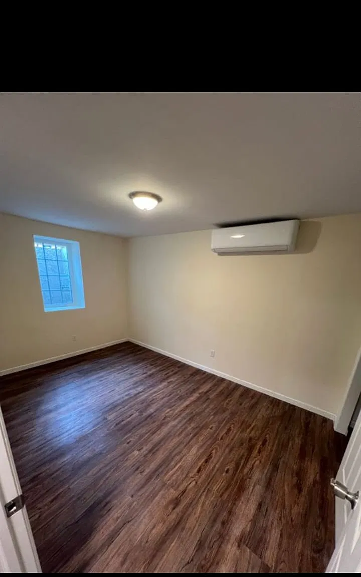 1 bed, $2,100 — Photo 4
