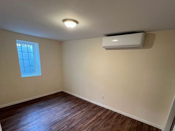 4th image of 8 League Ct #2