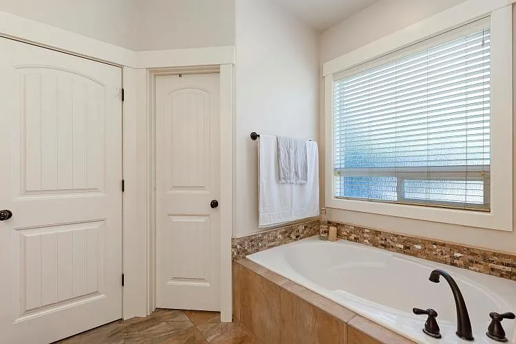 522 E Washakie St — Photo 24