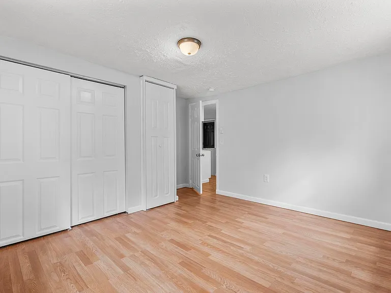 90 Everett St #2 — Photo 11