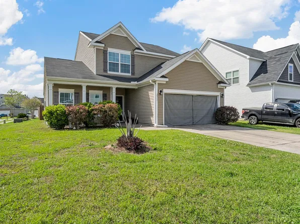 2911 Penobscot Dr, North Charleston, SC 29420