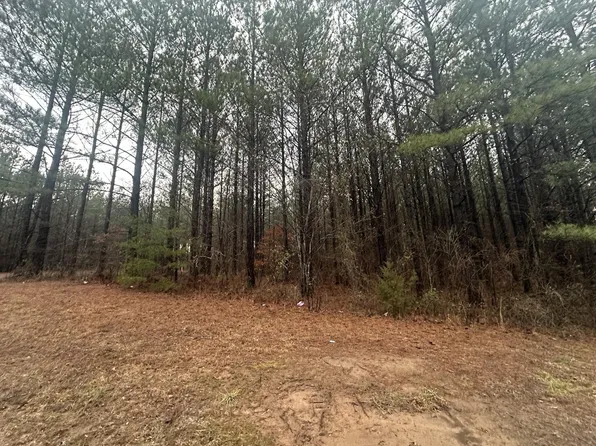 211 Mountain View Cir, Ocoee, TN 37361