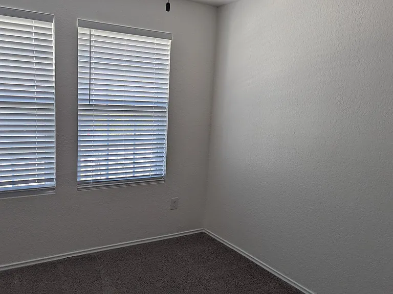10687 Penelope Way — Photo 17