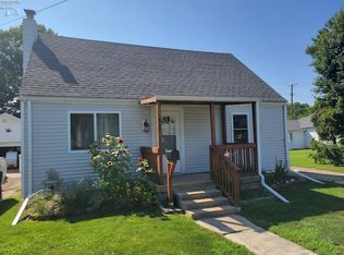 820 Monroe St, Pt Clinton, OH 43452