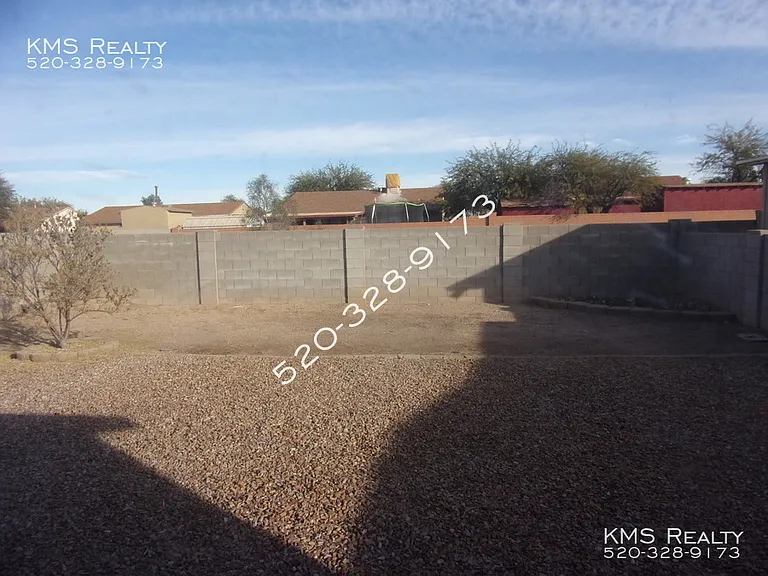 1900 W Nava Dr — Photo 14