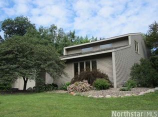 6808 W 83rd Street Ter, Minneapolis, MN 55438
