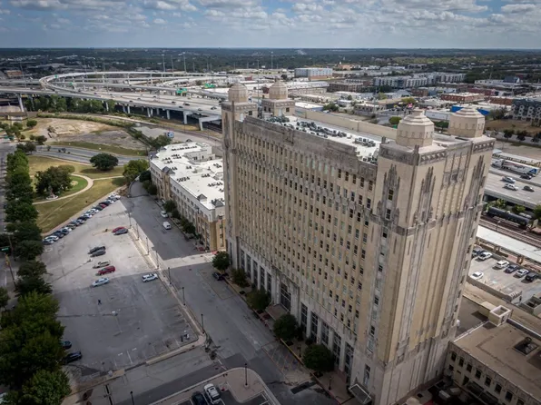 201 W Lancaster Ave Unit 207, Fort Worth, TX 76102