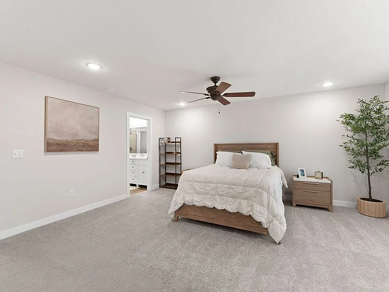 Sandstone Pointe Townhomes — Photo 11