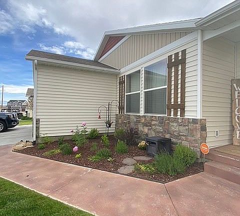 2nd image of 5780 Sunridge Dr