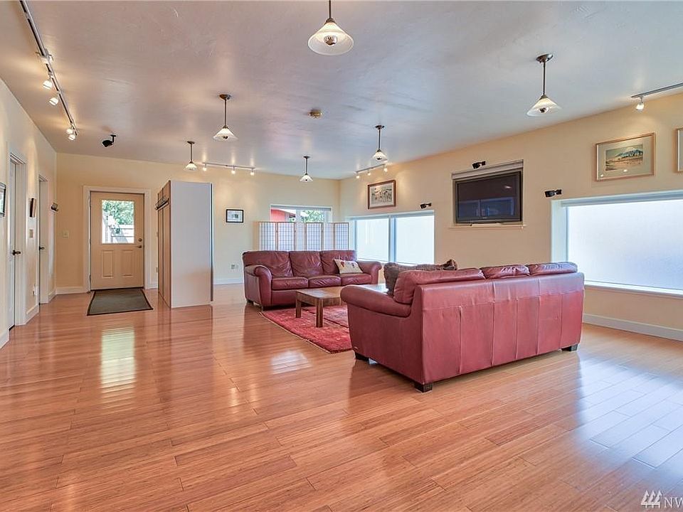 1st image of 719 Division St NW #1