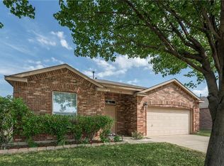 1701 Marble Cove Ln, Denton, TX 76210