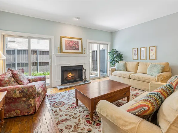 4229 Cole Ave APT 108, Dallas, TX 75205