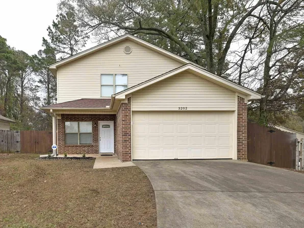 3202 Fawn Dr, Benton, AR 72019