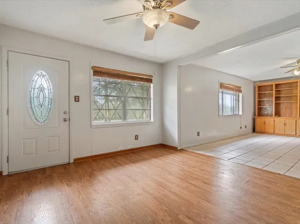 218 Burnim Ave, Teague, TX 75860