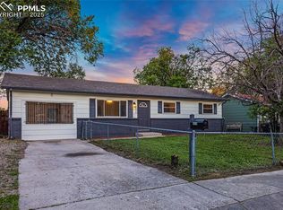 2075 Pepperwood Dr, Colorado Springs, CO 80910