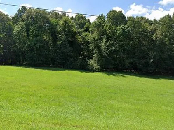 University Cir, Madisonville, KY 42431