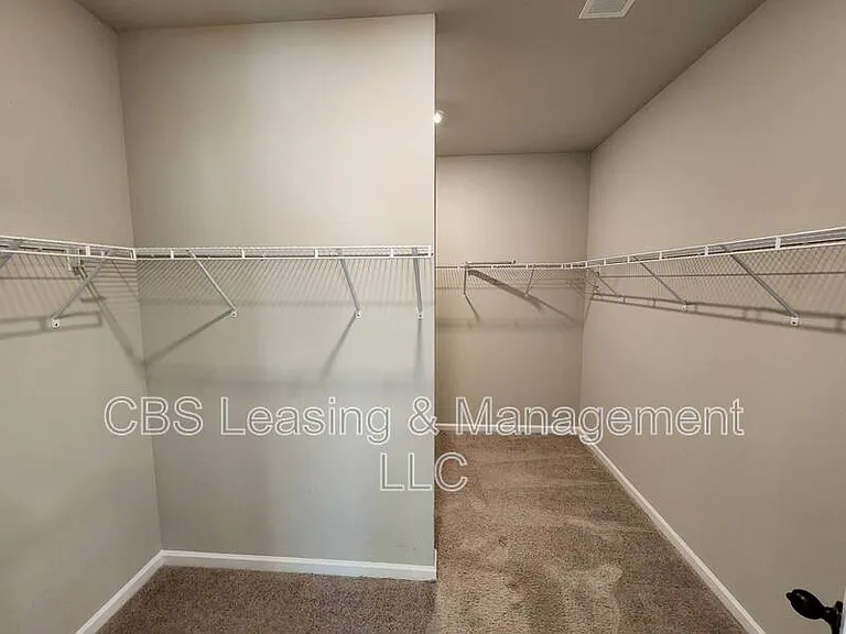 2112 Sequoia Dr — Photo 19
