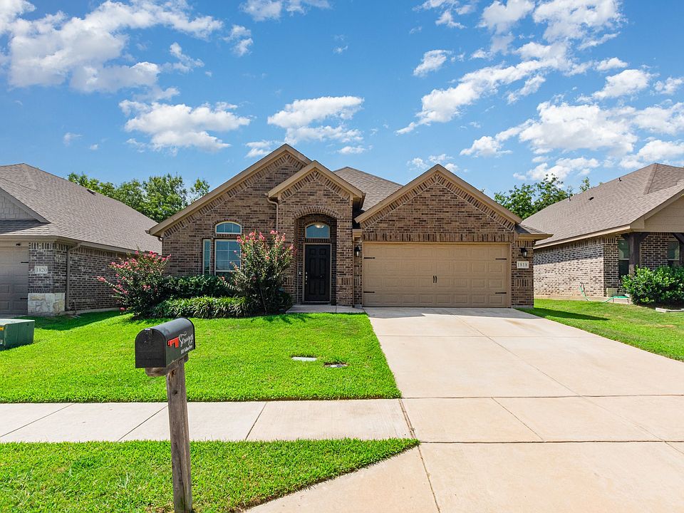 1st image of 1818 Vallana Dr