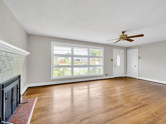 4th image of 123 Lynn Dr