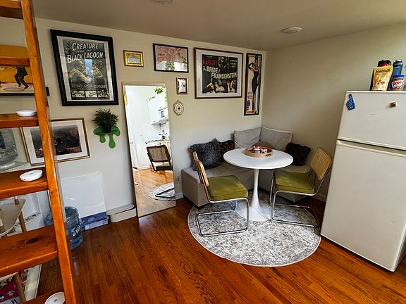 3rd image of 315 W 30th St APT 4M