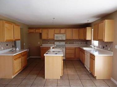 4th image of 2892 Magnolia Blossom Cir