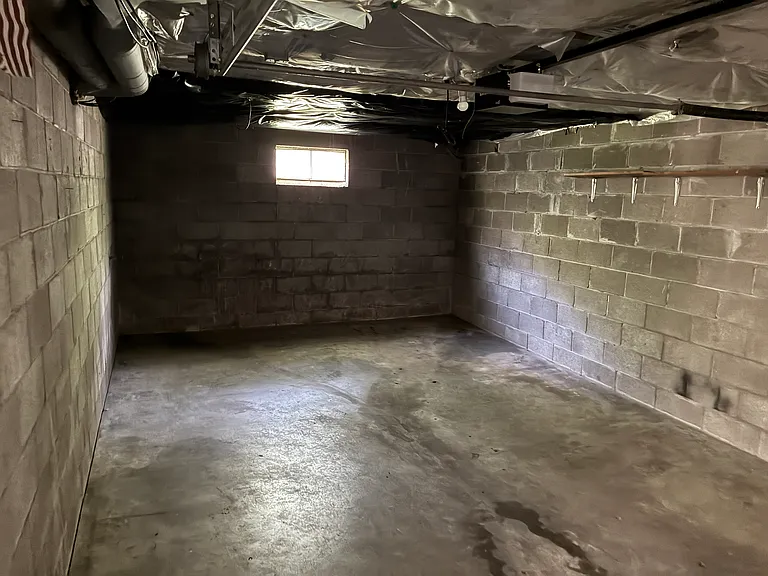 774 W Union St #5 — Photo 28