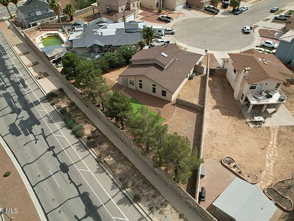 5th image of 4569 Robert Acosta Dr