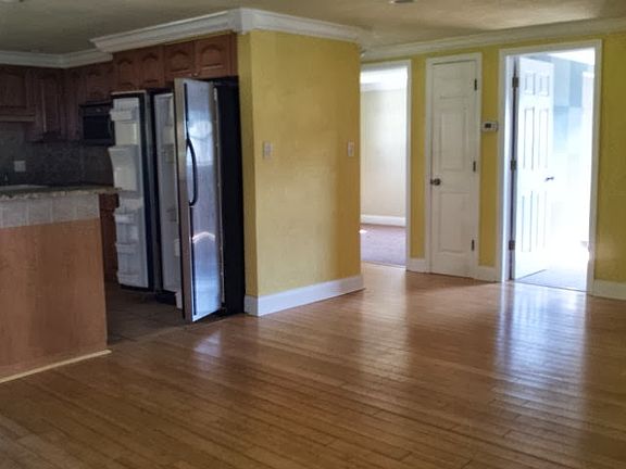 3rd image of 8451 78th Ave