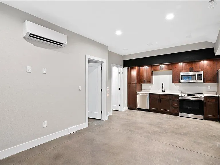 1327 Jersey St #6 — Photo 16