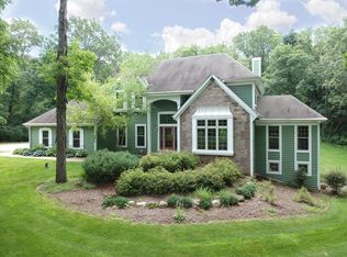 W7005 Savannah Ln, Delavan, WI 53115