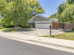 2537 Laverne Ave, Clovis, CA