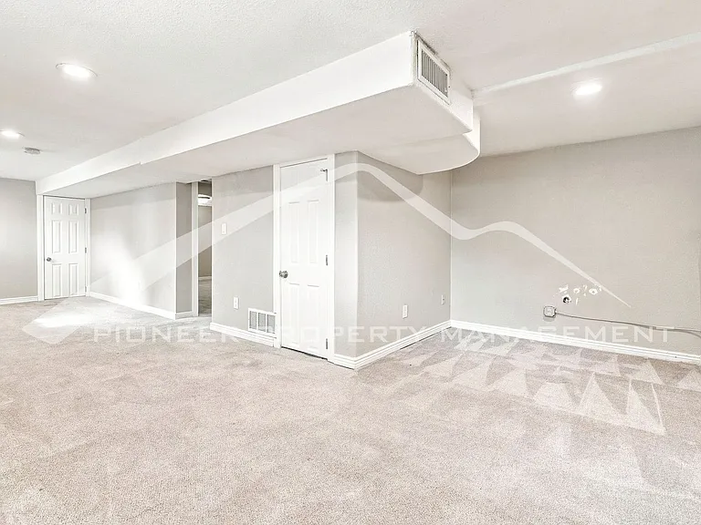4457 Umatilla St — Photo 16