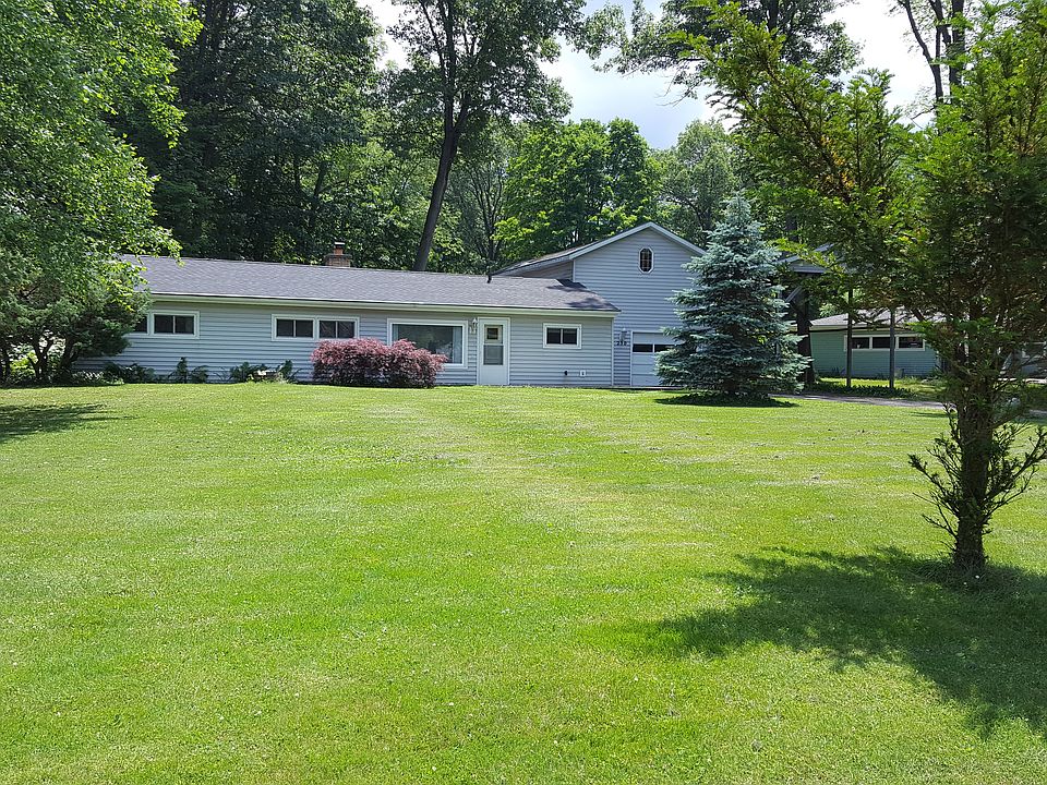 1st image of 250 Beckwith Dr