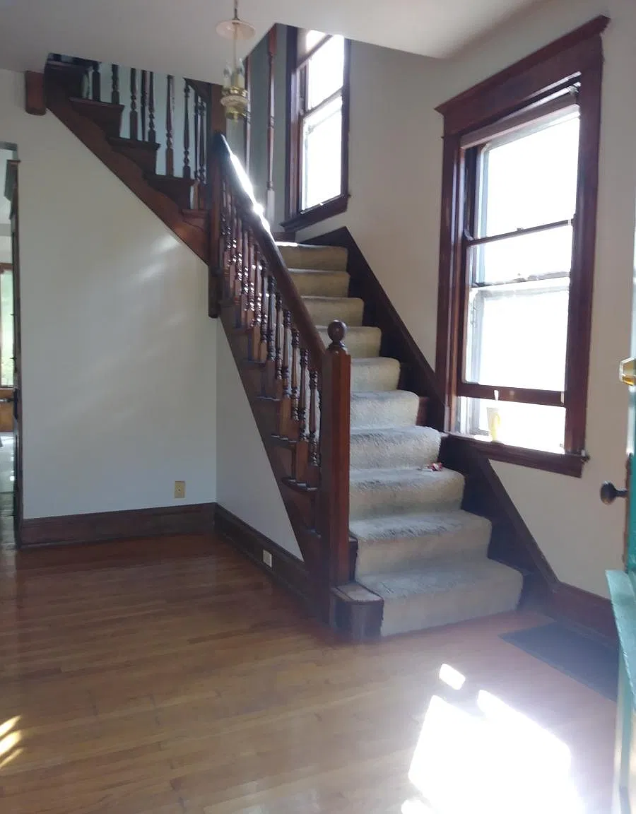 4 bed, 1.5 bath, 2037 sqft, $2,800 — Photo 3