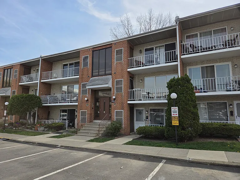 813 Red Lion Rd #C11 — Photo 8
