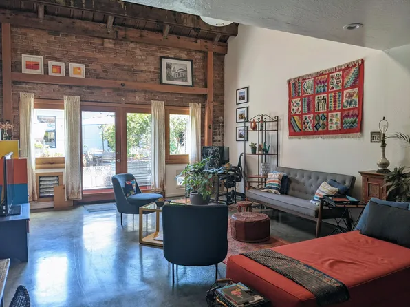373 40th St APT 3, Oakland, CA 94609