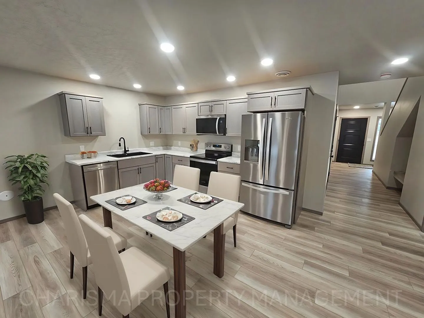 Anthony Investments - 711 712 713 — Photo 4
