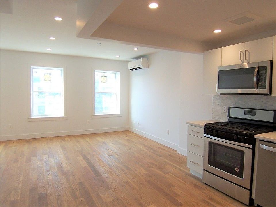 1st image of 129 Quincy St #2A