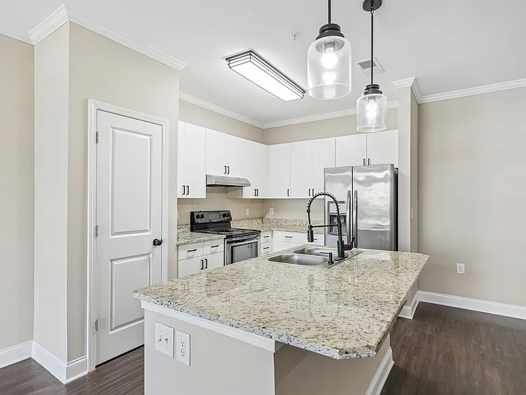 McDowell Creek Court — Photo 18